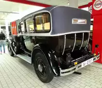 =Audi SS Typ  Zwickau  Cabriolet, Bj. 1930, 5130 ccm, 100 PS, Verbrauch 22 l, fotografiert im August Horch Museum Zwickau, Juli 2016