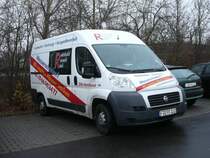 Fiat Transporter von  RRR  einer Spezialfirma fr Gebudetrocknung am 01.12.2008 in Fulda-Lehnerz