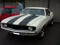 Chevrolet Camaro Z28 Coupe des Modelljahres 1969. Die 1969´er Modelle sind die letzten Camaro´s der ersten Serie. Herbstfestfest an der Düsseldorfer Classic Remise am 02.10.2016.