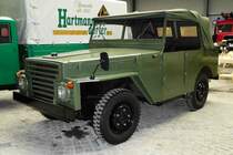 =P 2 M - Geländewagen, Bj. 1956, 2407 ccm, 65 PS, gesehen im sächsischen Nutzfahrzeugmuseum in Hartmannsdorf im Juli 2016