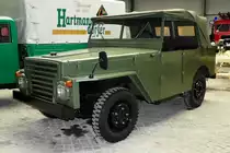 =P 2 M - Geländewagen, Bj. 1956, 2407 ccm, 65 PS, gesehen im sächsischen Nutzfahrzeugmuseum in Hartmannsdorf im Juli 2016