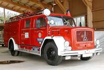 Magirus Lschfahrzeug auf dem Flugplatz Hassfurt - 12.06.2002