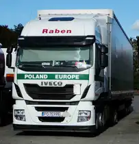 =Iveco Sattelzug der Spedition  RABEN  rastet im Oktober 2016 auf dem Autohof Fulda-Nord