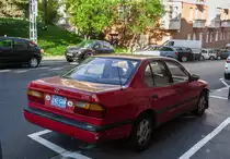 Nissan Primera, würde man gleich sagen....aber nein! Hier handelt es sich um einen (baugleichen) Infiniti G20 (Rückansicht). Foto: 28.08.2016.