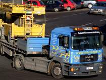 MAN-FE360A einer Hebebhnenverleihfirma; 081204