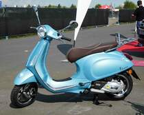 =Vespa, fotografiert beim Fuldaer Autotag im August 2016