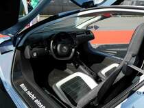 =VW XL (Blick in den Innenraum), gesehen beim Fuldaer Autotag im August 2016
