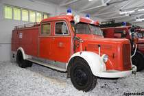 Ein Mercedes-Benz im Oktober 2016 in Prora.