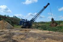 Dieser Menck-Bagger arbeitete im August 2009 in Lutzhorn.