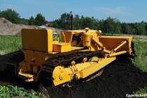 Eine Kaelble-Planierraupe im August 2011 in Lutzhorn.