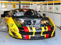 Nr.66 LMGTE von JMW Motorsport, Ferrari F458 Italia in der Box beim Pitwalk bei der European Le Mans Series am 25.9.2016 in Spa Francorchamp