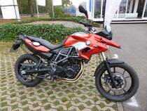 BMW F 700 GS beim Tag der offenen Tür eines Motorradhändlers in Trier, 16.10.2016