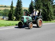 =Güldner unterwegs beim Festzug anl. Pferdsdorfer Oldtimertag im August 2016