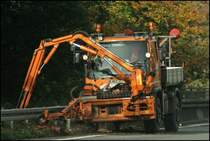 U500 der AM L�denscheid bei M�harbeiten auf der A45 zwischen Hagen und L�denscheid. (13.10.2008)