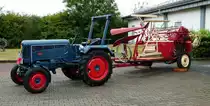 =Lanz 16 mit angehängtem Getreidebinder, gesehen bei der Oldtimerausstellung in Angersbach, September 2016
