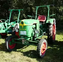 =Deutz, gesehen in 36088 Hünfeld-Michelsrombach im September 2016
