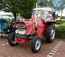 =MF 133, gesehen bei der Oldtimerausstellung in Angersbach, September 2016