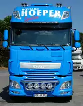 =DAF der Spedition HOEPER steht im September 2016 auf dem Autohof Fulda-Nord
