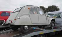 =Citroen 2CV, gesehen bei dem Veterama 2016 in Mannheim, Juli 2016