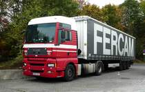 =MAN-Sattelzug von  FERCAM  rastet im Oktober 2016 auf dem Autohof Fulda-Nord