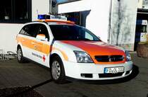 Opel des DRK, gesehen in 36088 Hünfeld im November 2016