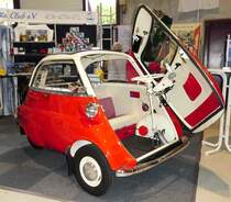 =BMW Isetta, gesehen bei dem Veterama 2016 in Mannheim, Juli 2016