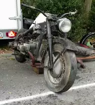 =unbekanntes Zweirad mit viel Beschäftigungspotential, gesehen bei dem Veterama 2016 in Mannheim, Juli 2016