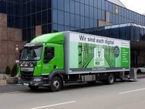 DAF-LF280 wird in Kürze die einige Behälter mit Datenmüll zur Shredderanstalt abtranportieren; 161125