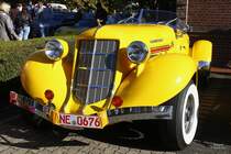 Auburn Boattail Speedster bei Cars&Coffee in Düsseldorf, am 16.10.2016.