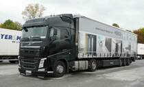 =Volvo FH 640 von  HOESCH  rastet im November 2016 auf dem Autohof Fulda-Nord