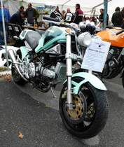 =Ducati M900, gesehen bei dem Veterama 2016 in Mannheim, Juli 2016