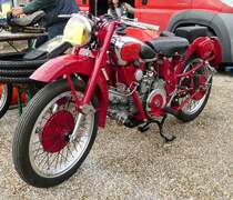 =Moto Guzzi, Bj. 1952, fotografiert im Juli 2016 anl. des Veterama in Mannheim