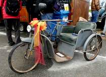 =unbekanntes Dreirad, gesehen bei dem Veterama 2016 in Mannheim, Juli 2016