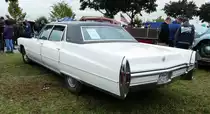 =Cadillac Fleetwood, gesehen bei dem Veterama 2016 in Mannheim, Juli 2016