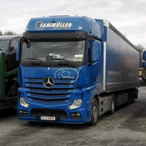 =MB von SAMMÜLLER rastet im Dezember 2016 auf dem Autohof Fulda Nord
