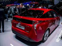 Rückansicht des Toyota Prius IV (Modelljahr ab 2016). Foto: Autosalon Genf, März 2016