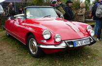 =Citroen DS, fotografiert bei dem Veterama 2016 in Mannheim, Juli 2016