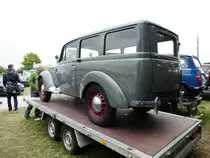 =Renault, fotografiert bei dem Veterama 2016 in Mannheim, Juli 2016