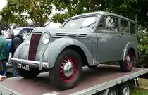 =Renault, fotografiert bei dem Veterama 2016 in Mannheim, Juli 2016
