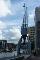 Alter Hafenkran auf dem Kaiserkai in Hamburg, 8.9.15