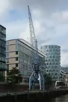 Alter Hafenkran auf dem Kaiserkai in Hamburg, 8.9.15