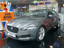 Jaguar XF am 30.3.2015 in Düsseldorf