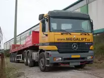 Mercedes-Benz Actros 3348 aufgenommen am 04.01.2009