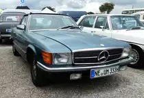 =Mercedes Benz R 107, fotografiert bei dem Veterama 2016 in Mannheim, Juli 2016