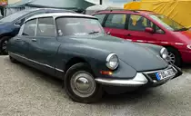 =Citroen DS, fotografiert bei dem Veterama 2016 in Mannheim, Juli 2016