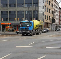 Mercedes Benz Actros Betonmischer am 14.01.17 in Frankfurt am Main