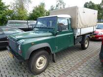 Land Rover Defender 110 am 06.08.2016 in Steinfort (Lux.)
