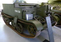Bren Gun Carrier, leichter englischer Transportpanzer des II.Weltkrieges, 100PS, Vmax.50Km/h, Militrmuseum Pivka/Slowenien, Juni 2016