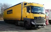 =Mercedes Benz Actros von  GRABSKI  rastet auf dem Autohof Fulda Nord im Januar 2017