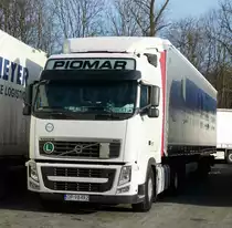 =Volvo FH von  PIOMAR  rastet auf dem Autohof Fulda Nord im Januar 2017